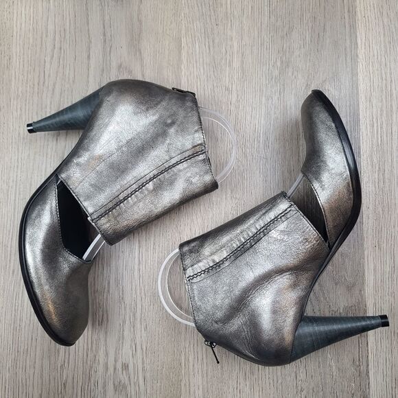 NWOB Bernardo Shoes size 7 - Picture 2 of 10